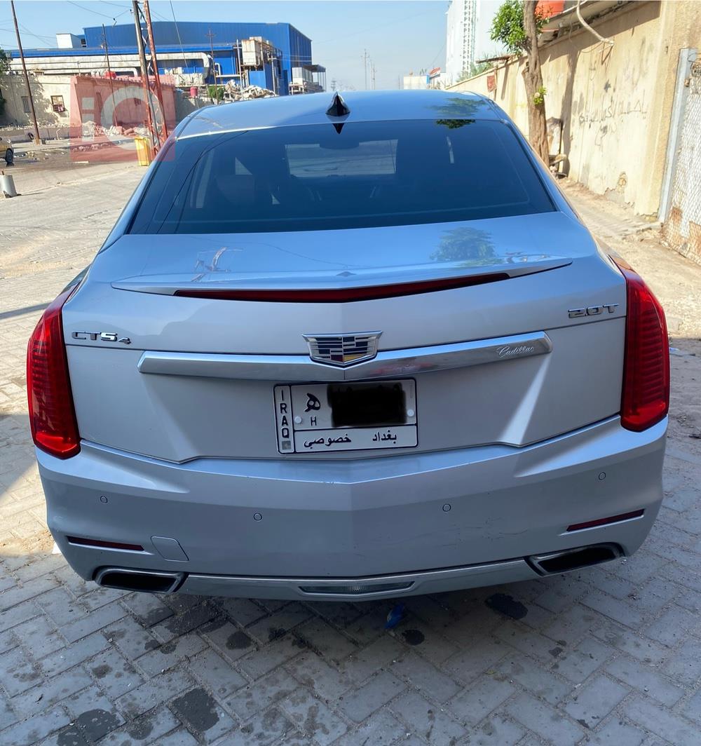 كاديلاك CT4